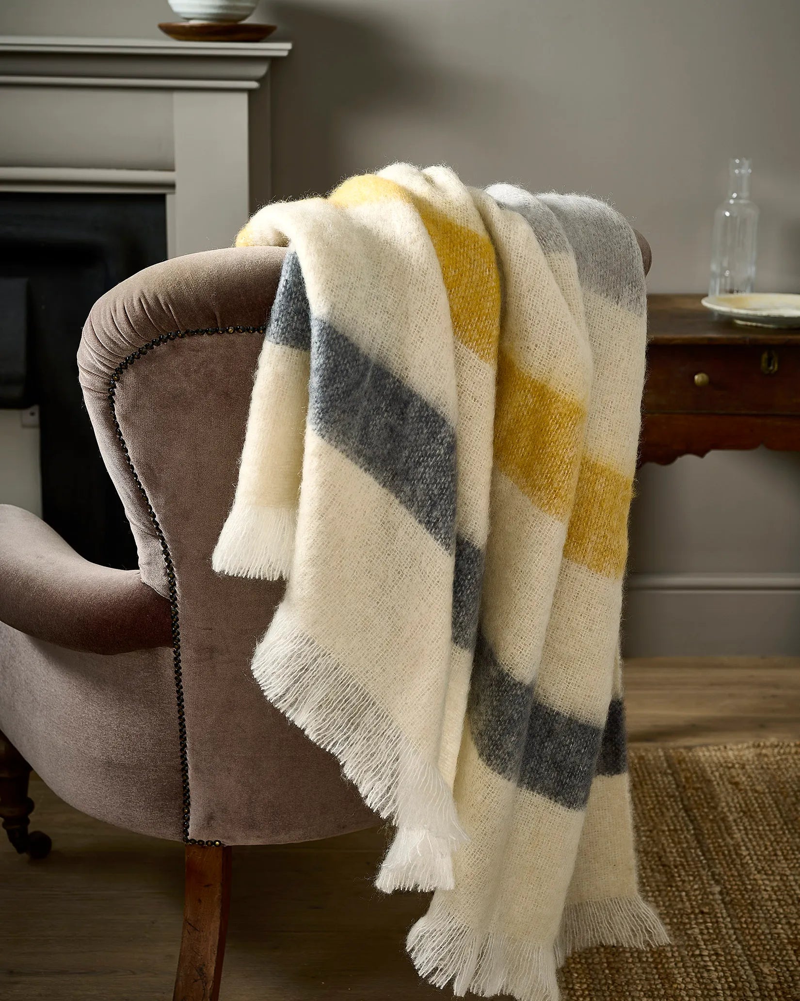 Wolldecke Mohair von Avoca 142x180 Sunrise Stripe